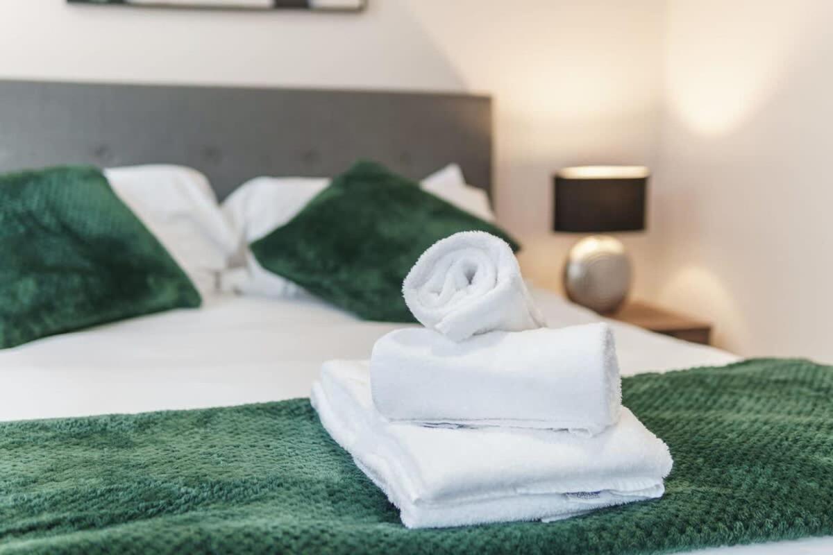 Fantastic 1 Bed Apartment Manchester - Sleeps 2 Экстерьер фото