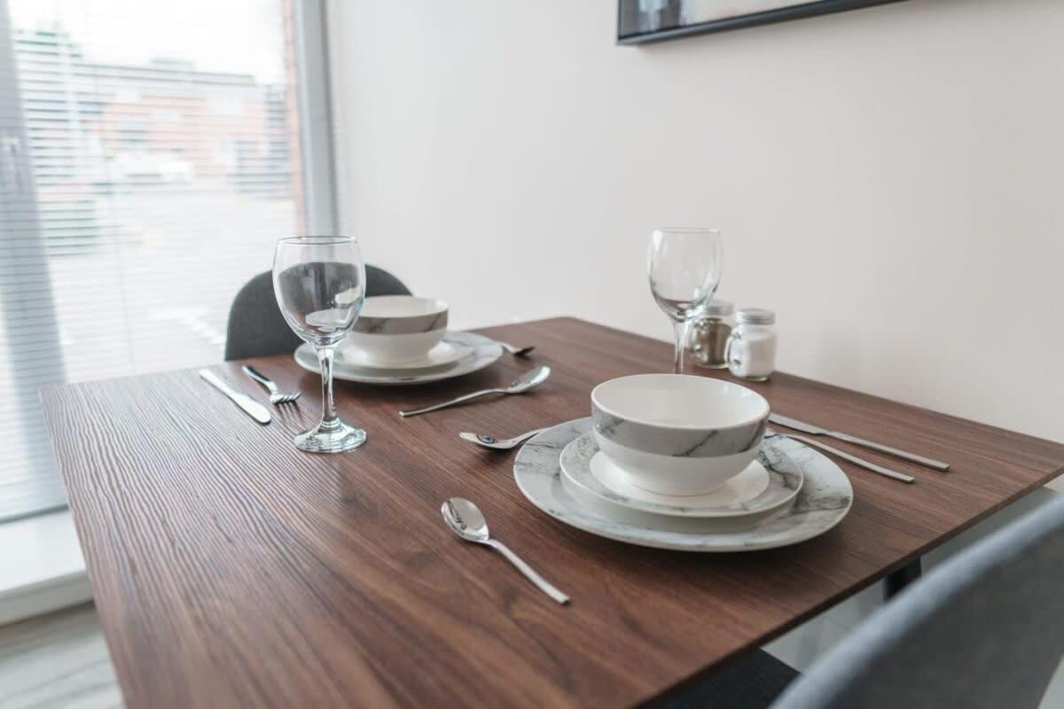 Fantastic 1 Bed Apartment Manchester - Sleeps 2 Экстерьер фото
